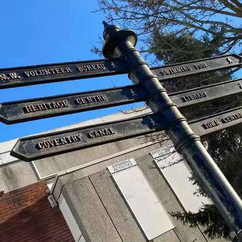 Atherstone town centre signpost