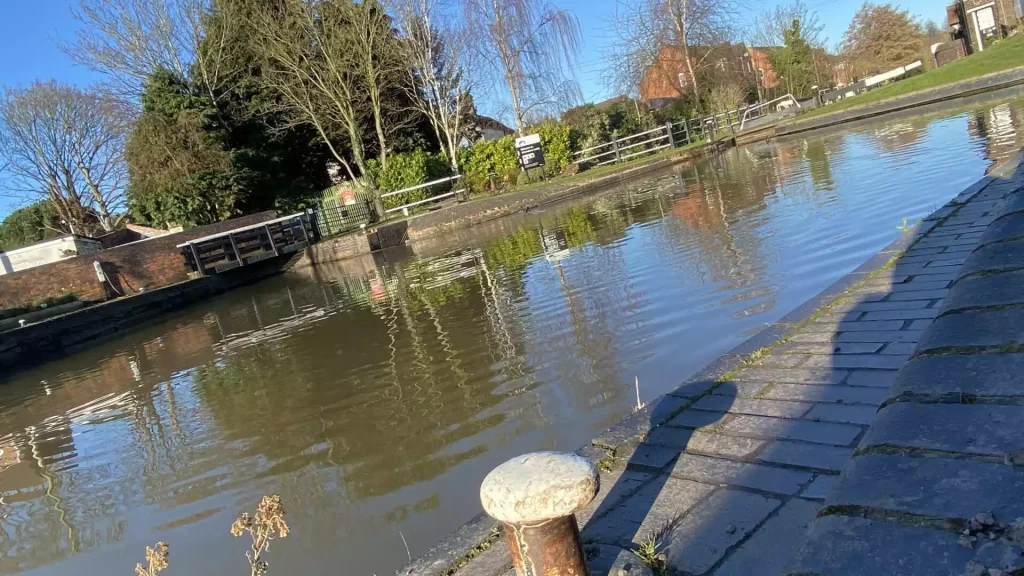 The Coventry Canal beside the towpath in Atherstone