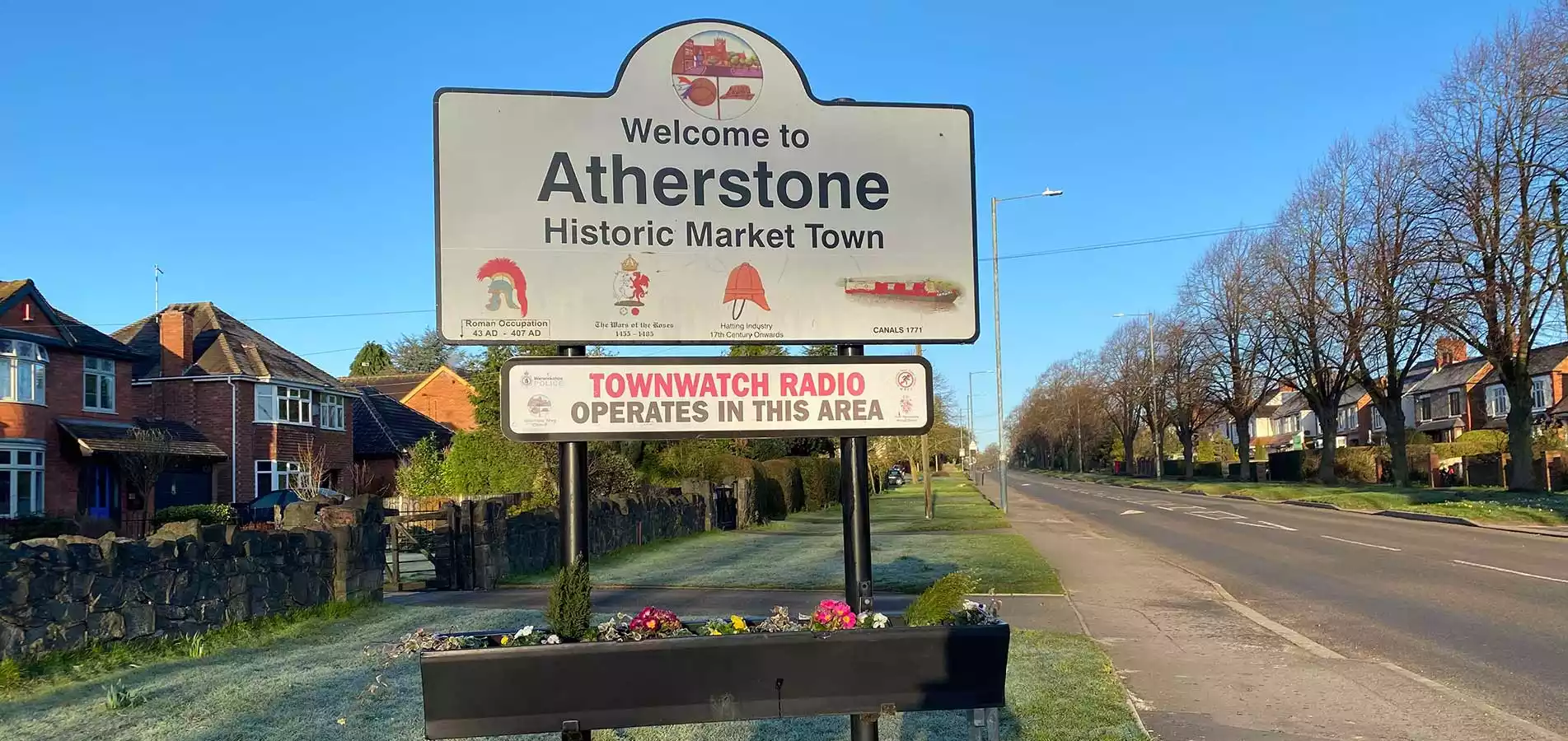 Welcome to Atherstone historic market town sign